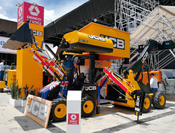 Exposición montacargas DERCOMAC-EXPOCAMACOL